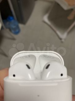 Airpods 2