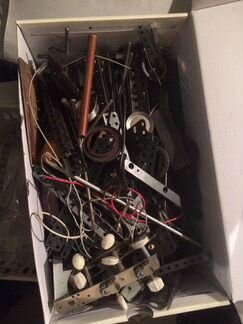 Детали детского конструктора