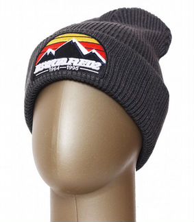 Новая стильная шапка