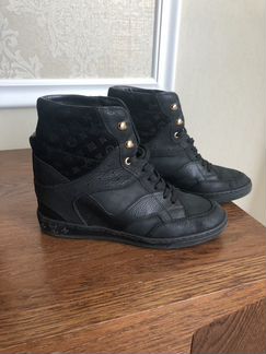 Louis vuitton женские кроссовки. Оригинал