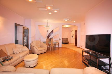 3-к квартира, 126 м², 4/7 эт.