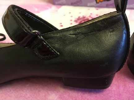 Туфли для девочки 28 размер