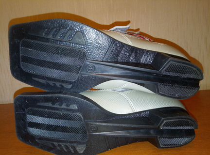 Ботинки лыжные детские р. 33+34Nordway Б/У