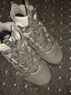 Ботинки осенние