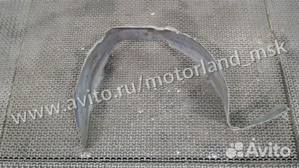 Подкрылок правый передний Ford Probe, 1995