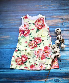 Платье 104 Новое