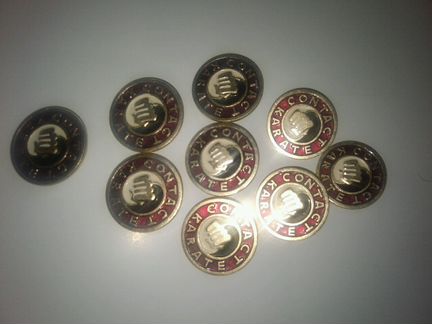 Значки каратэ контакт