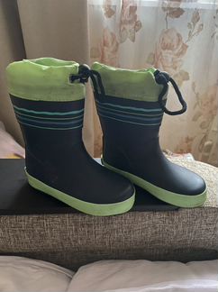 Детские резиновые сапоги