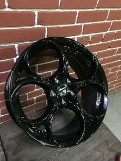 Новые диски makstton R18 5x112 Volkswagen Tiguan