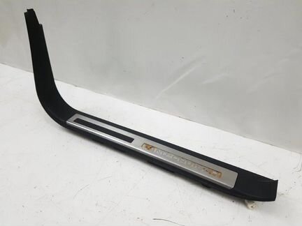 Накладка порога внутренняя передняя левая Toyota