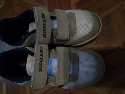 Кроссовки р.30