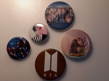 Bts значки
