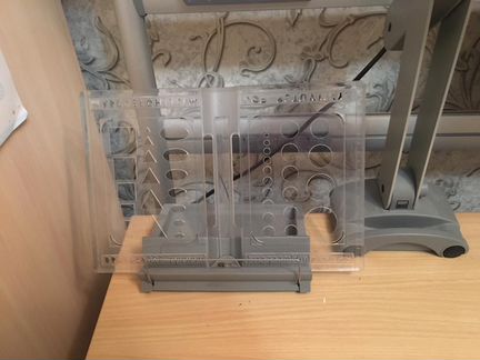 Стол немецкой фабрики Moll