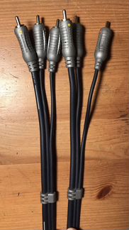 Межблочный видео-кабель 3 RCA- 3 RCA, 3 m, new