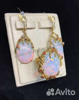 Роскошный комплект из серебра с опалами авторская