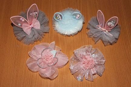 Праздничные заколки для волос