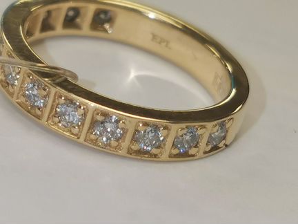 Золотое кольцо с бриллиантами эпл Якутские бриллиа