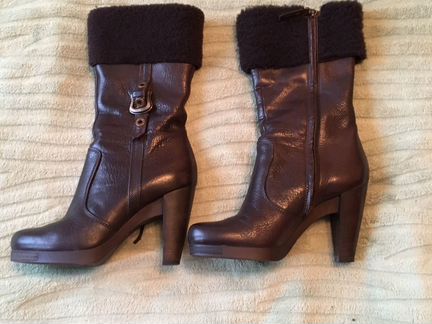 Сапоги fendi оригинал р36 (на 35-36)