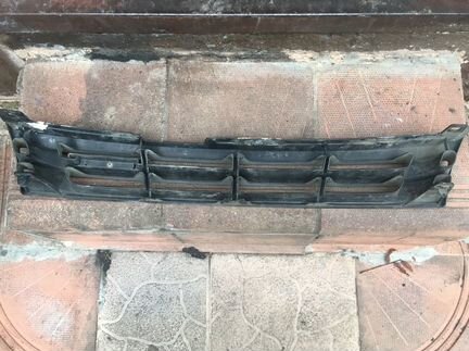 Решетка радиатора Toyota Carina 190 Карина 190