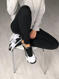 Кроссовки Nike Air Zoom 2K