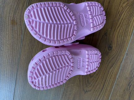 Crocs C7