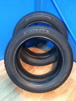 Bridgestone Blizzak DM-V2 235/55R18