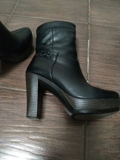 Ботинки женские