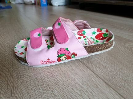 Пляжные тапочки Charlotte aux fraises