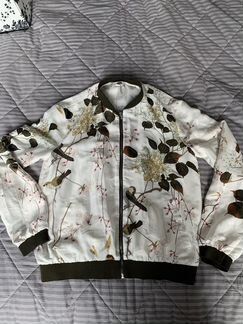 Легкий бомбер zara