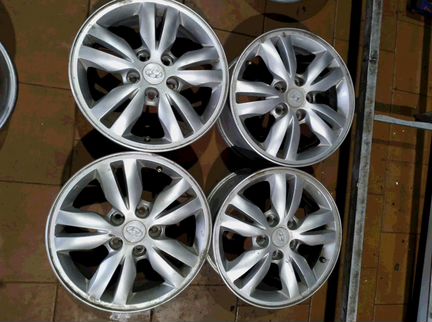 Диски бу оригинал R16 B на Hyundai