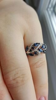 Кольцо с сапфирами и бриллиантами