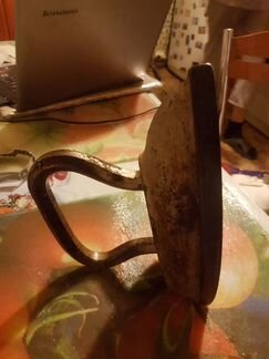 Чугунный утюг Был в употреблении