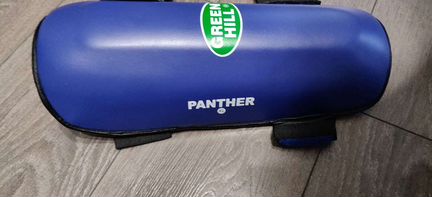 Боксерские перчатки и защита голени