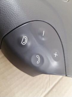 Подушка безопасности в руль Mercedes-Benz E-Class