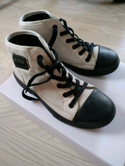 Кеды на девочку ecco