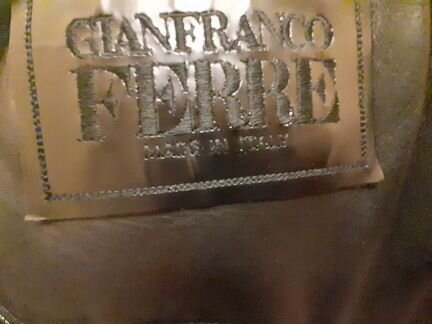 Плащ glanfranco ferre