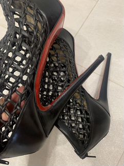 Christian Louboutin Ботильоны 39 размер