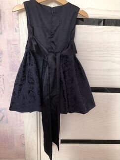 Нарядное платье на девочку