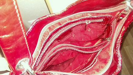 Клатч Domani и красная кожаная сумка