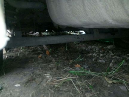 На нисан алмера классикстойка задняя правая в сбор