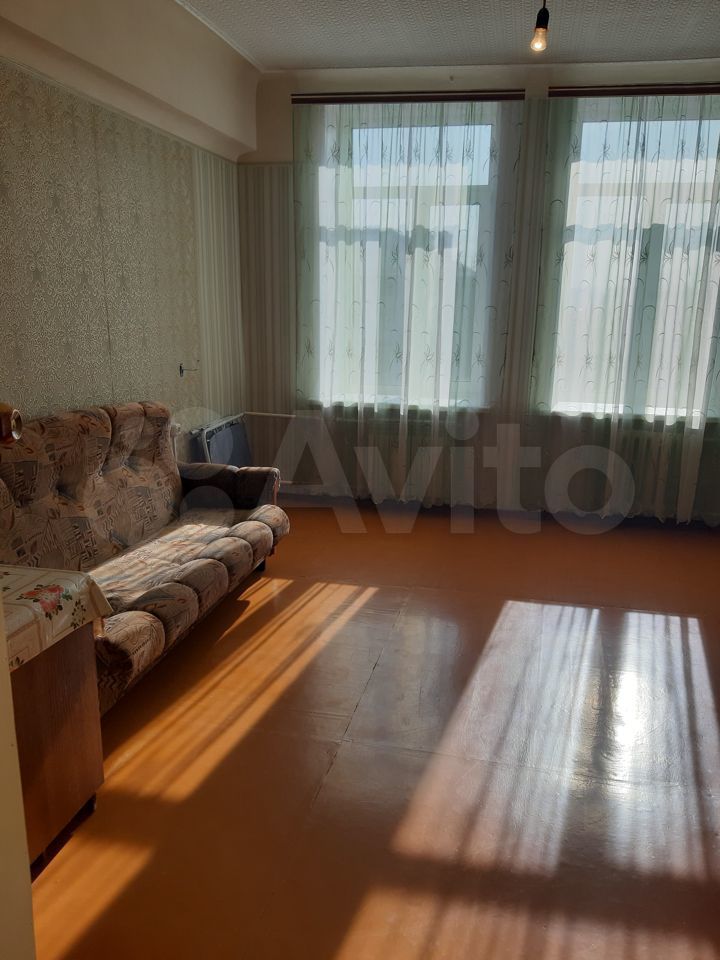 Комната 22 м² в 4-к, 5/5 эт.