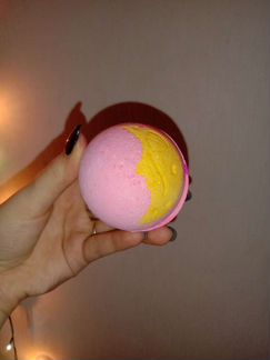 Бомбочка lush для ванны